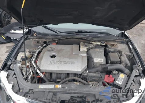 2010 Ford Fusion Hybrid из США, поврежденный, VIN 3FADP0L35AR303415